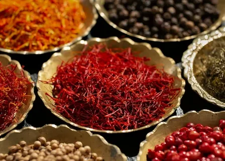 تصویر 1 از زعفران مشهد با کیفیت معروف و عطر قوی